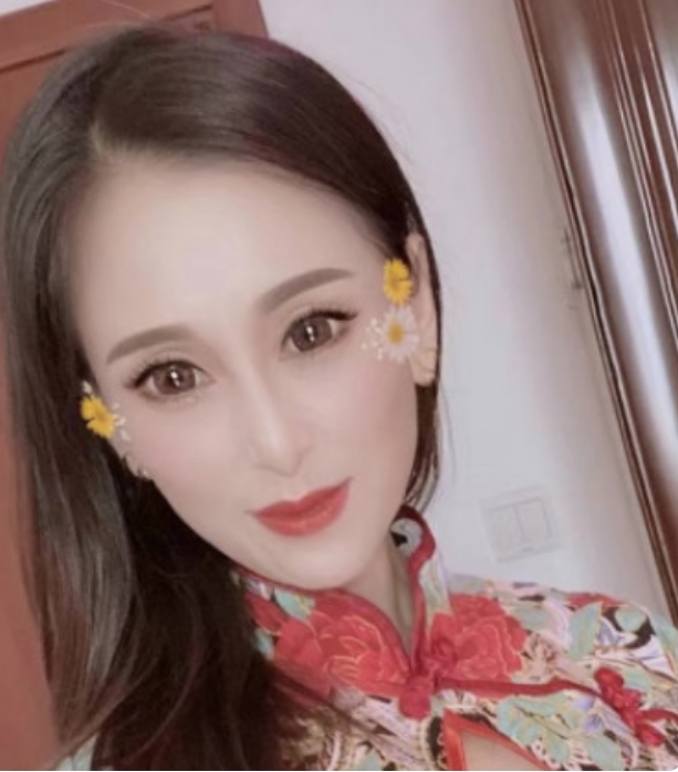 热情似火的少妇