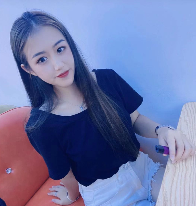 周末体验了一个非常不错的小妹妹